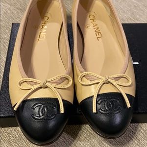Authentic Chanel Lambskin Ballet Flats